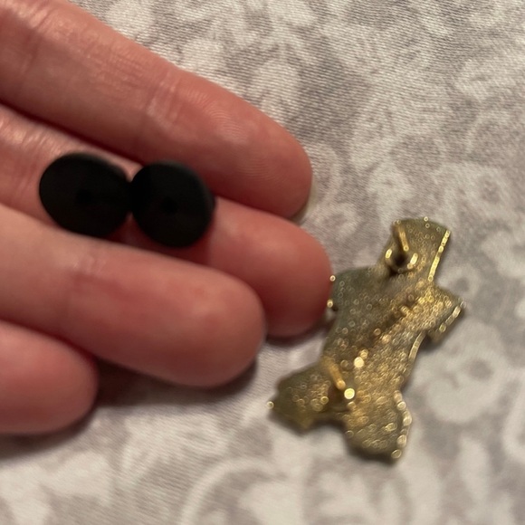 ⭐️Monty Python Pin - Picture 5 of 5